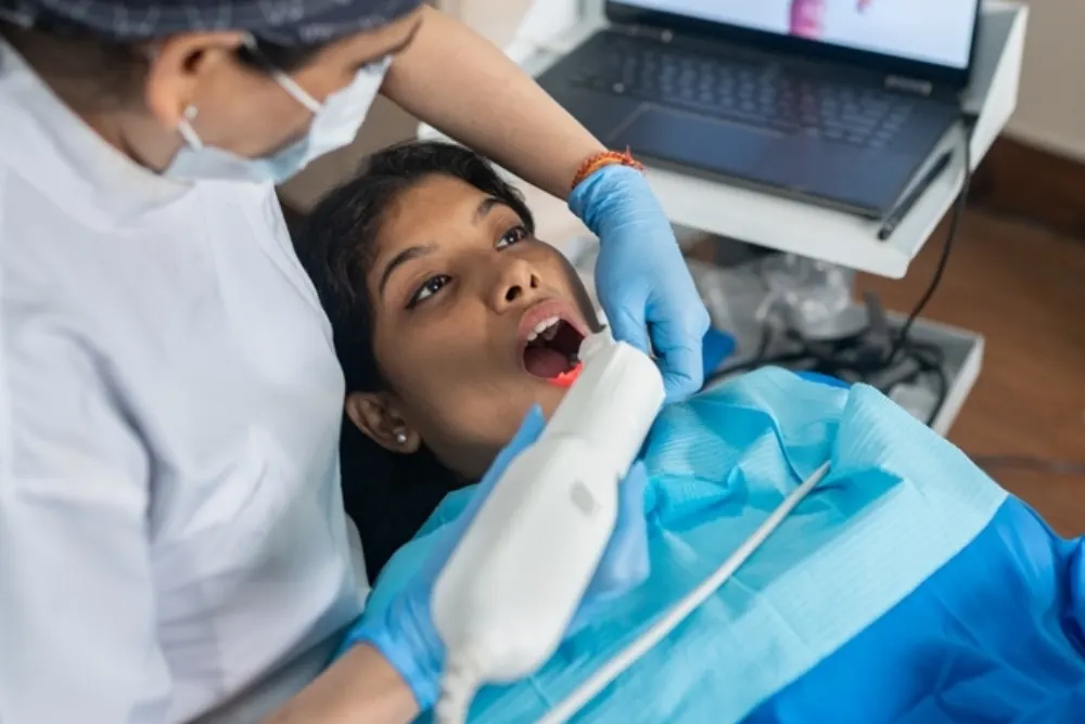 Best dental implants in Tardeo by Dr. Jamshed Tavadia